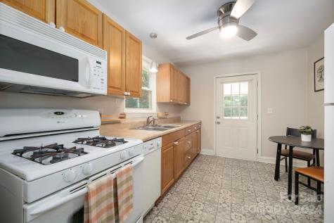 27 Melody Lane Asheville NC 28803