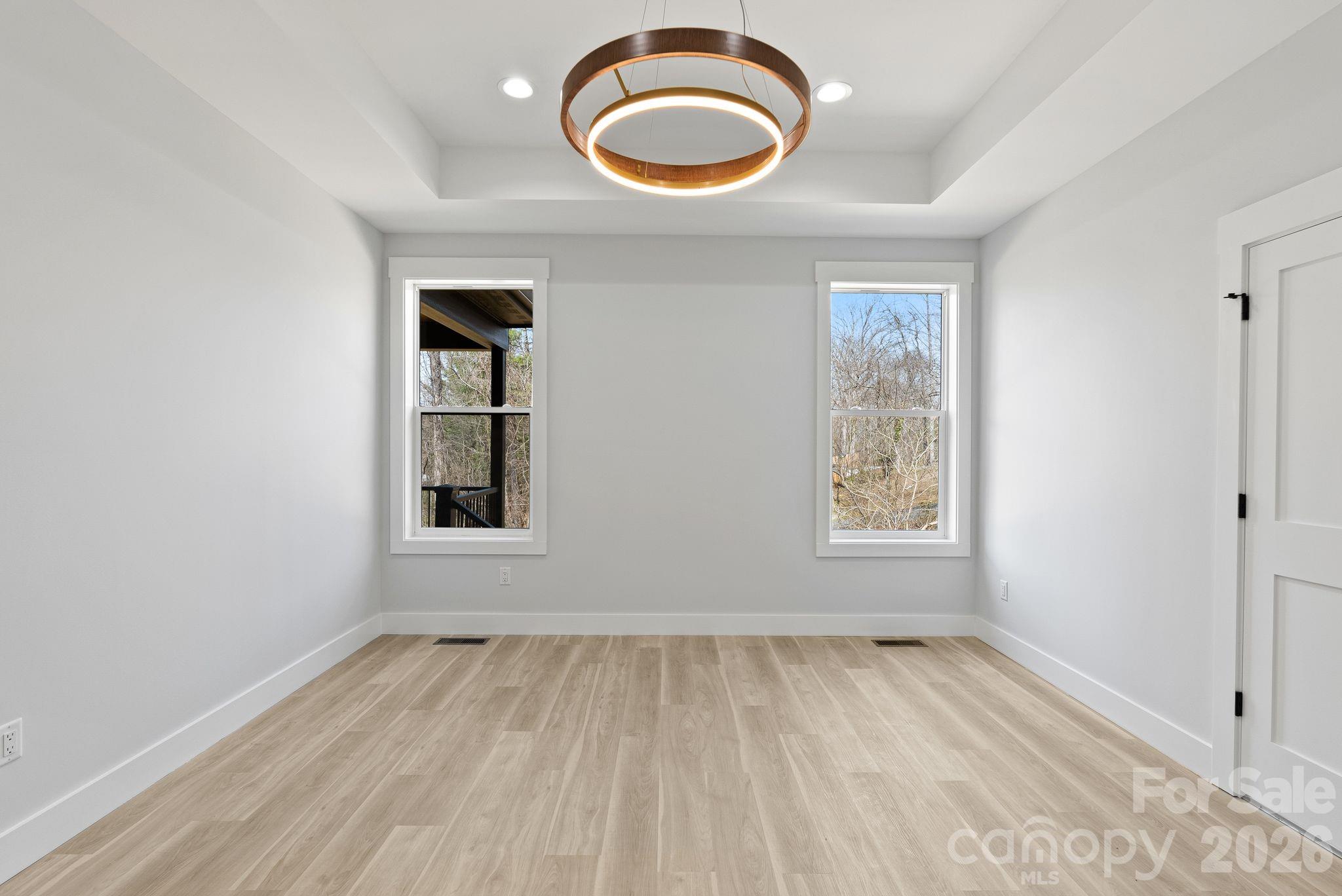 19 E Starnes Cove Road Asheville NC 28806