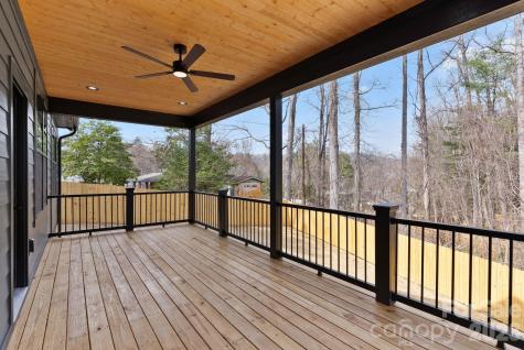 19 E Starnes Cove Road Asheville NC 28806