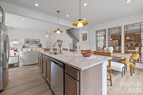 7651 Ethora Way Charlotte NC 28216