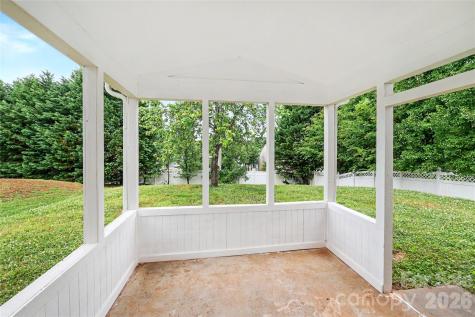 3361 Table Rock Drive Gastonia NC 28052