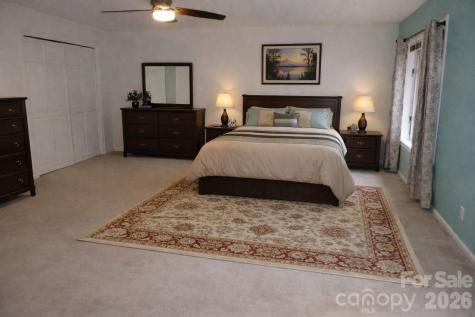682 Cecil Street Thomasville NC 27360
