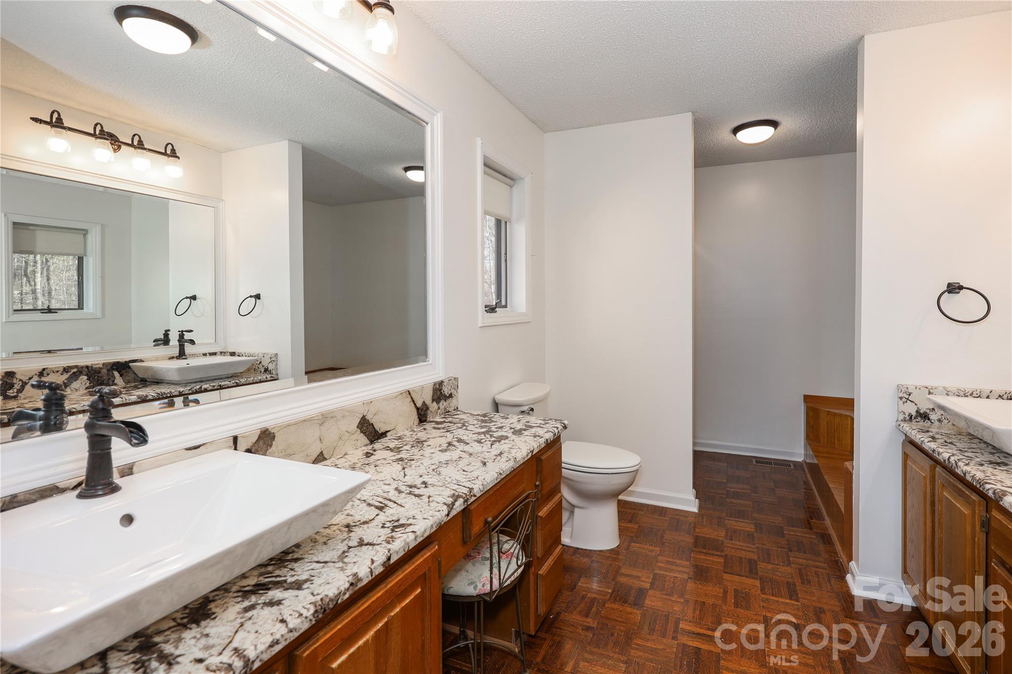 682 Cecil Street Thomasville NC 27360