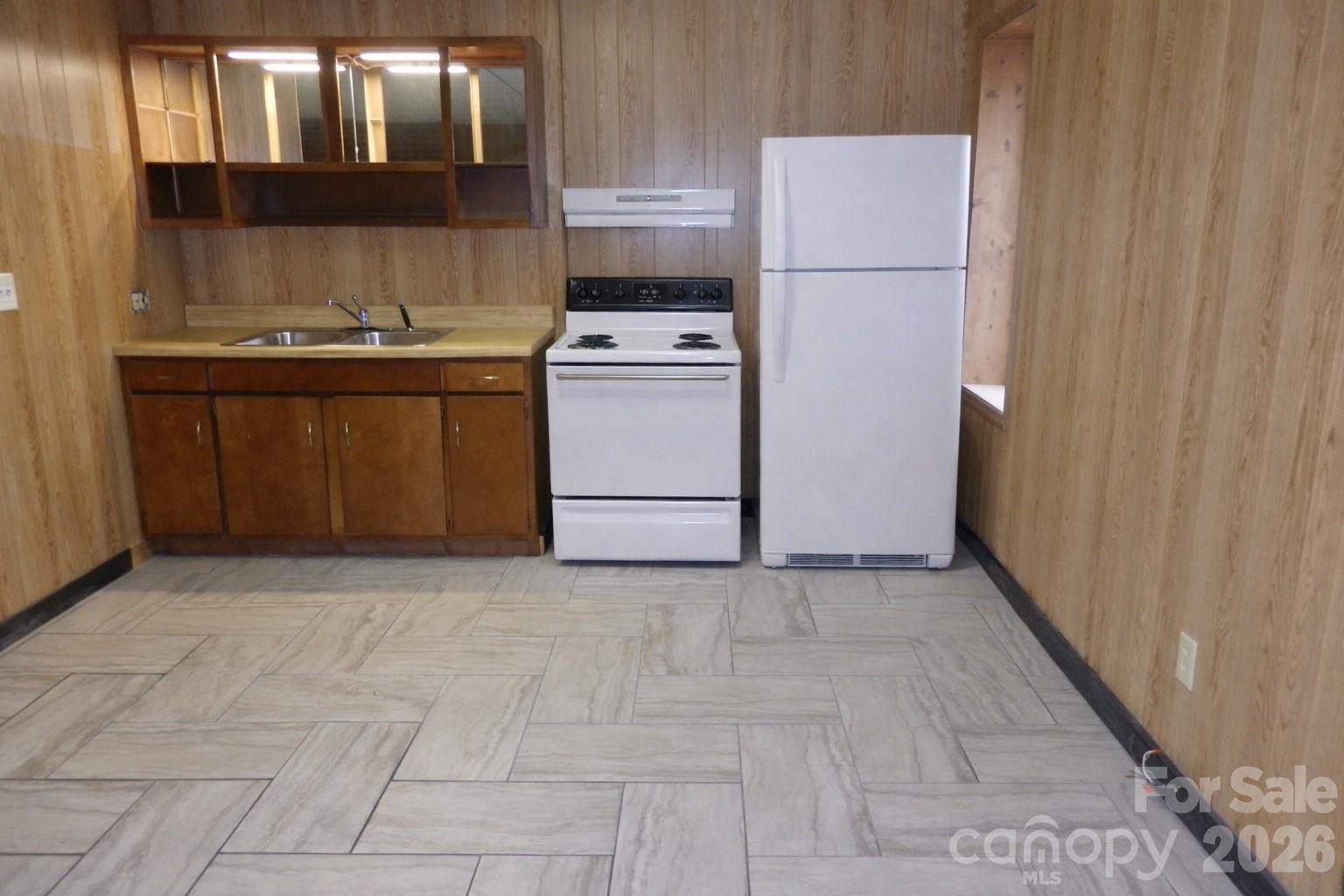 682 Cecil Street Thomasville NC 27360