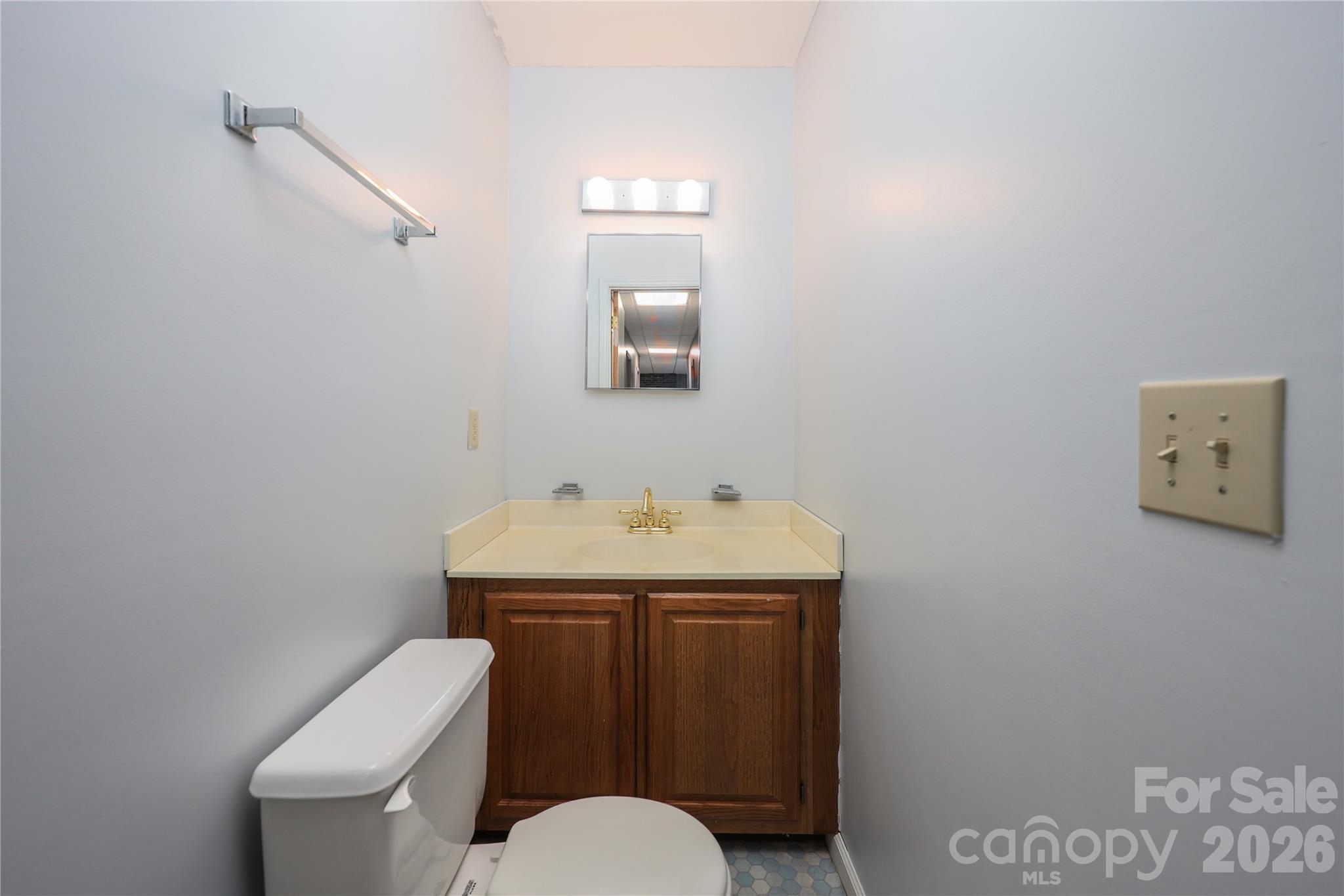 682 Cecil Street Thomasville NC 27360