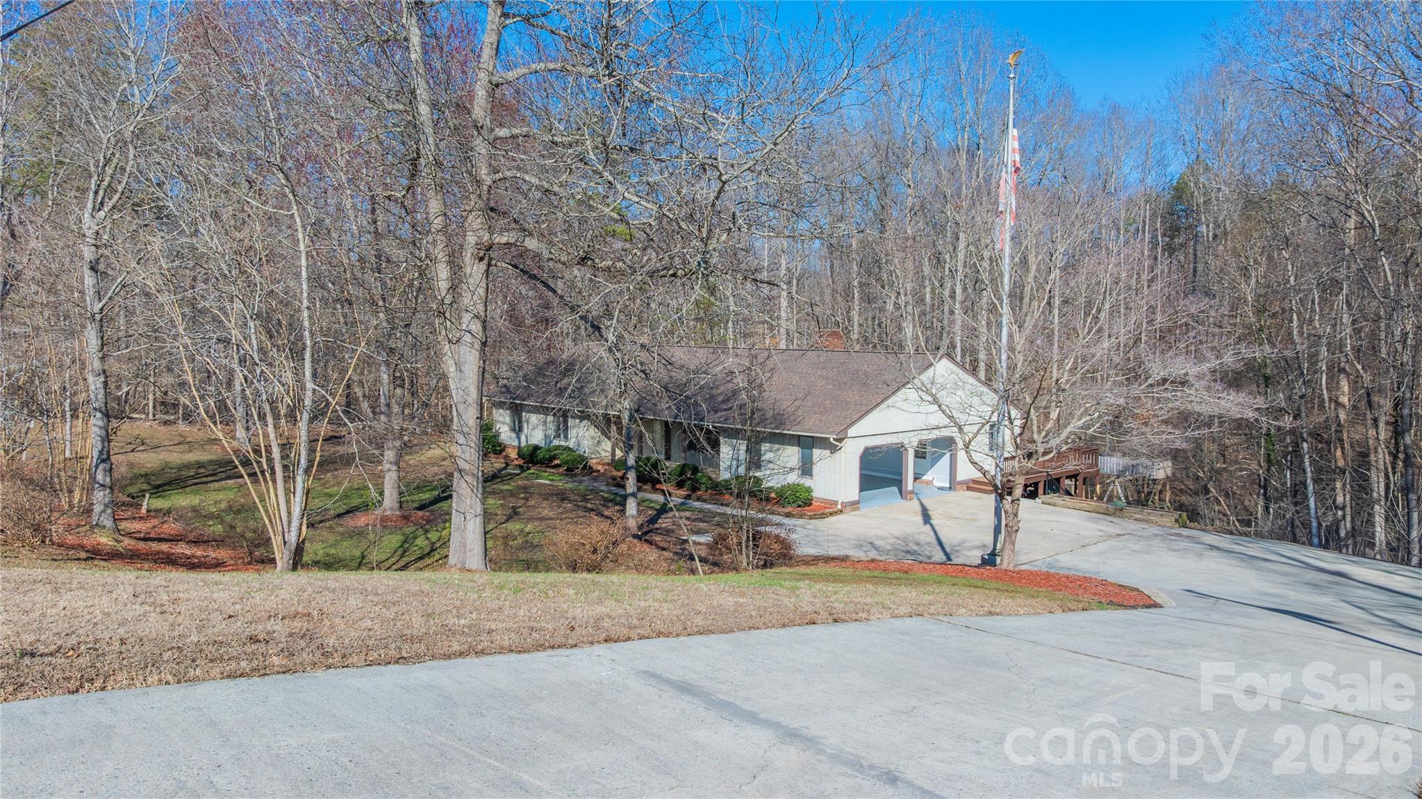 682 Cecil Street Thomasville NC 27360