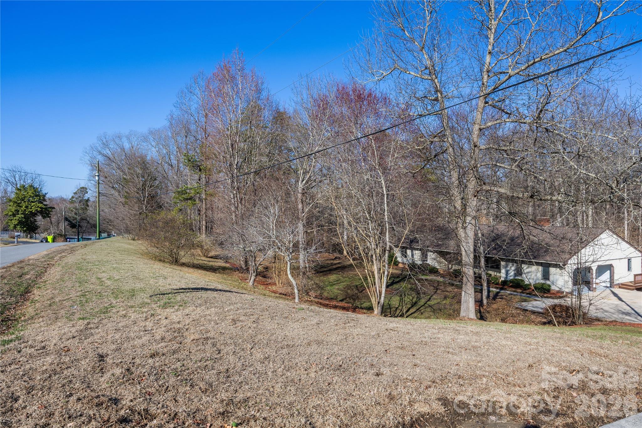 682 Cecil Street Thomasville NC 27360