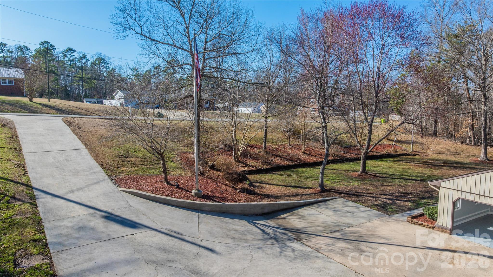 682 Cecil Street Thomasville NC 27360