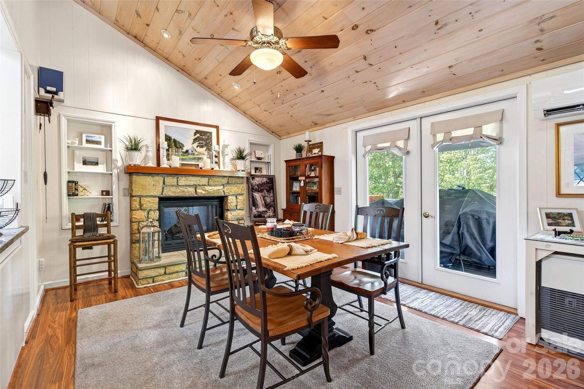 334 Harbor Lake Road Newland NC 28657