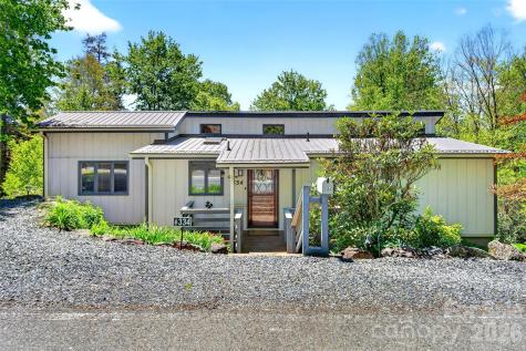 334 Harbor Lake Road Newland NC 28657