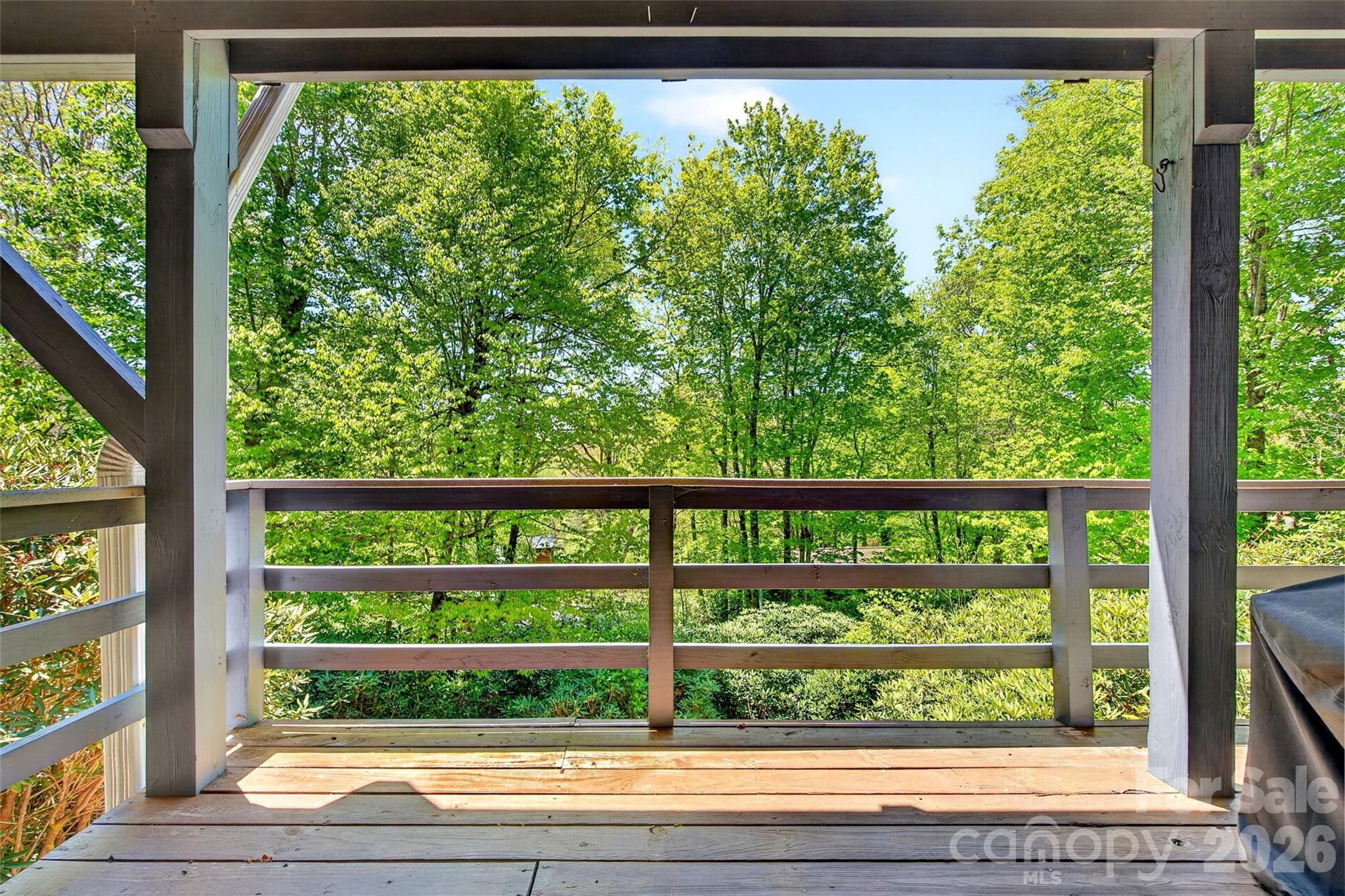 334 Harbor Lake Road Newland NC 28657
