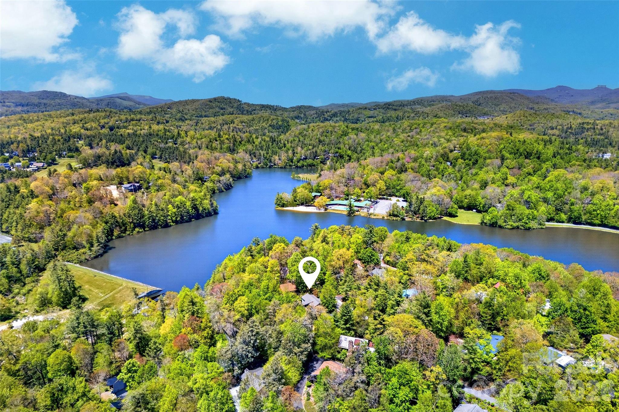 334 Harbor Lake Road Newland NC 28657