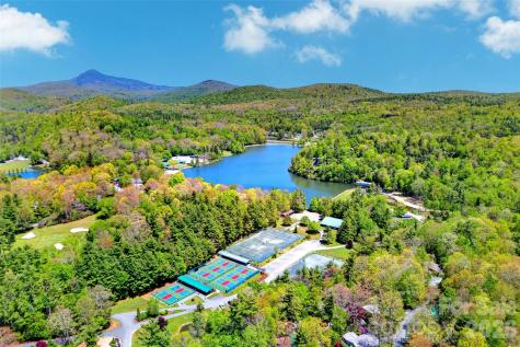 334 Harbor Lake Road Newland NC 28657