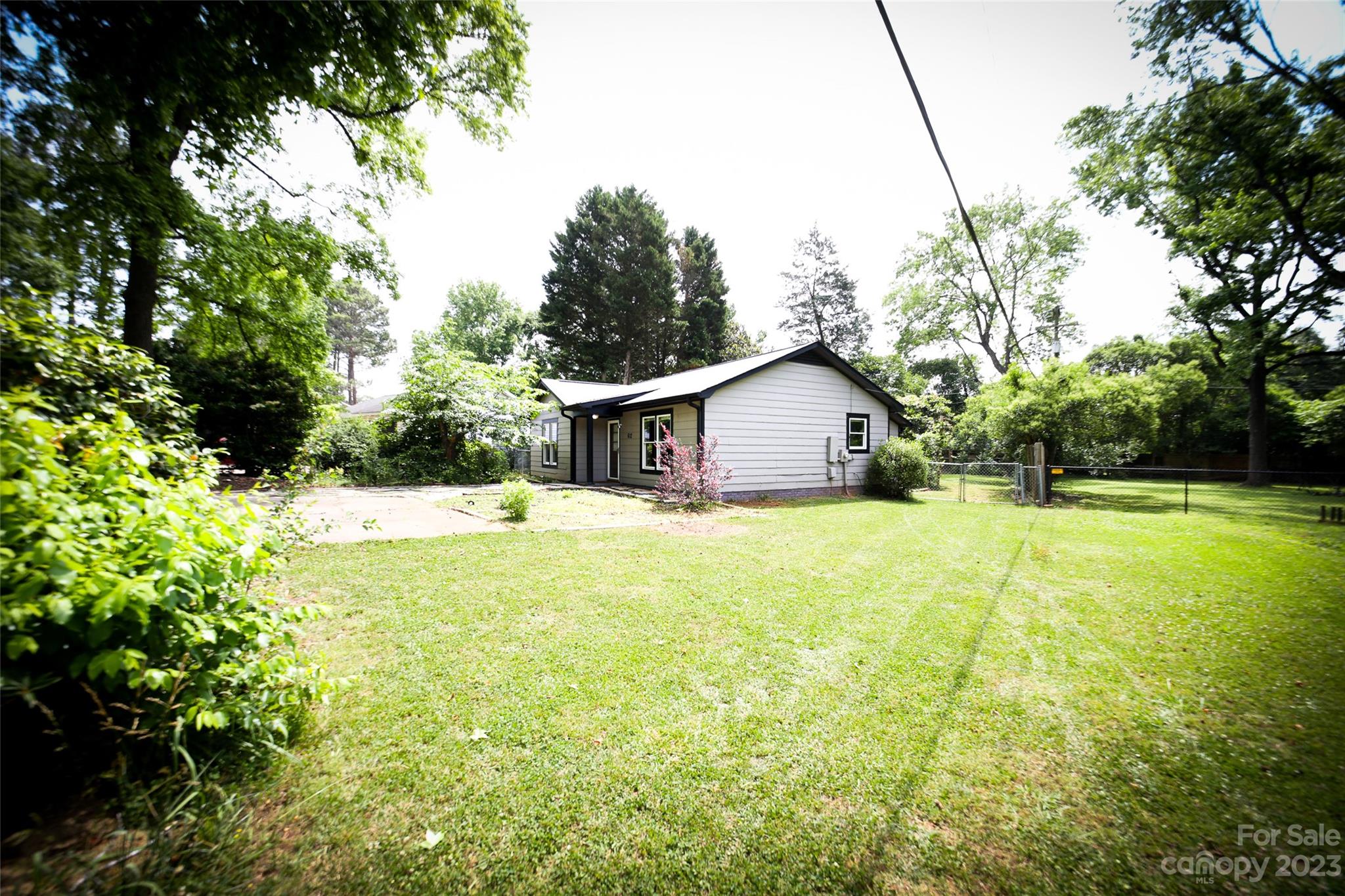 612 Ole Lamp Lane Gastonia NC 28056