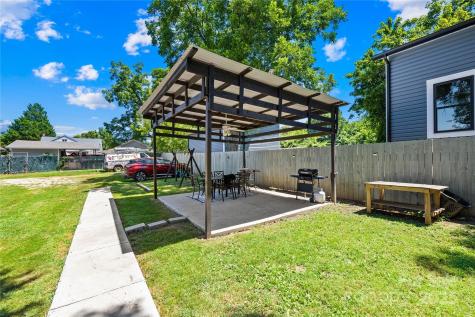 911 Wilson W Lee Boulevard Statesville NC 28677