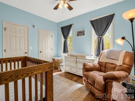 1424 Wolfpen Road Old Fort NC 28762