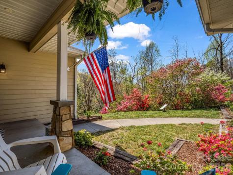 1424 Wolfpen Road Old Fort NC 28762