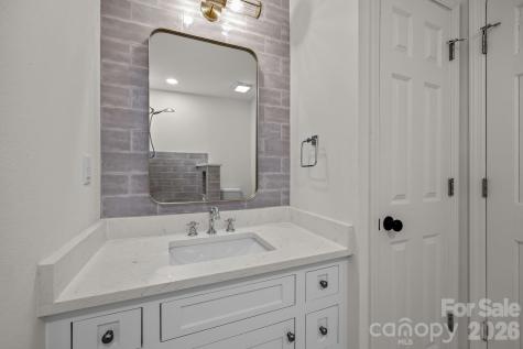 1 Sweetbriar Court Greer SC 29650