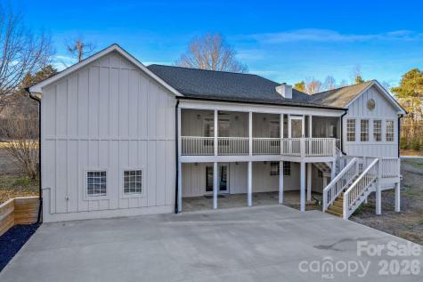 1 Sweetbriar Court Greer SC 29650