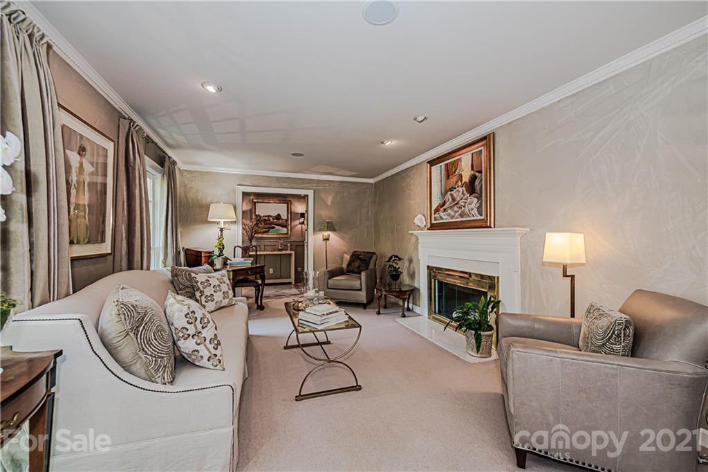2220 Valencia Terrace Charlotte NC 28226
