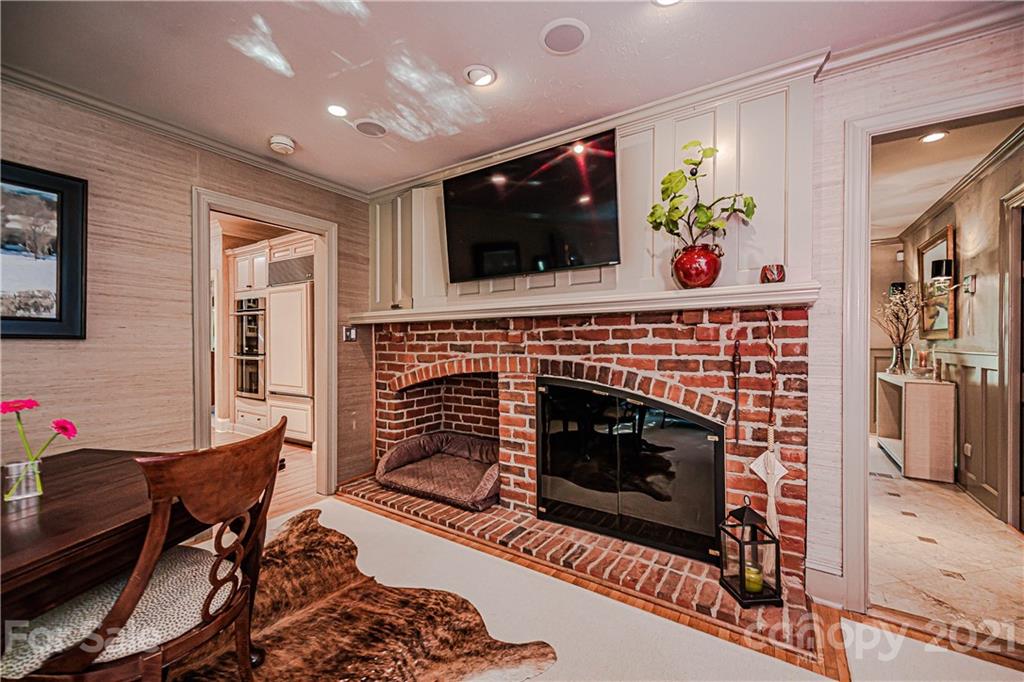 2220 Valencia Terrace Charlotte NC 28226