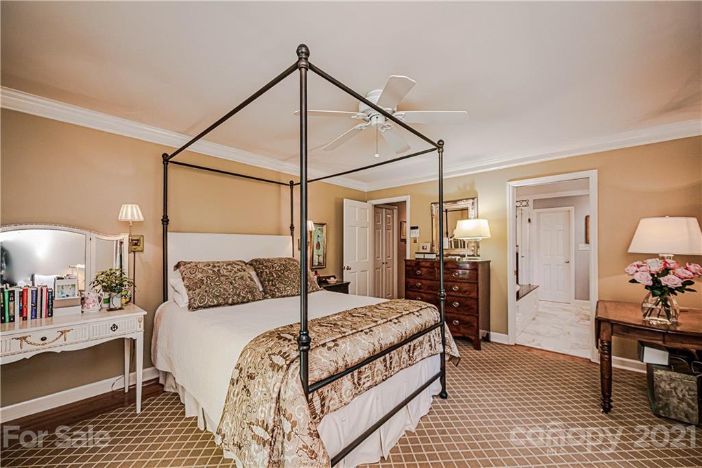 2220 Valencia Terrace Charlotte NC 28226