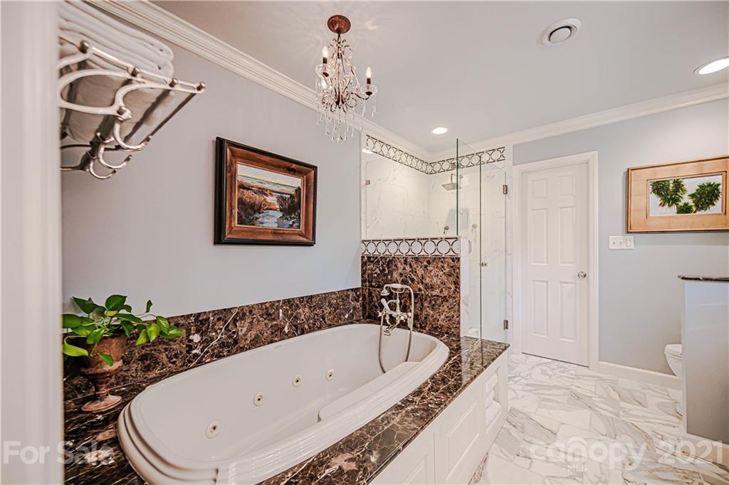 2220 Valencia Terrace Charlotte NC 28226