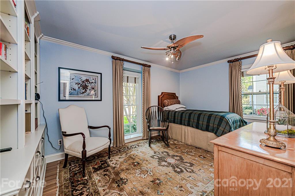 2220 Valencia Terrace Charlotte NC 28226