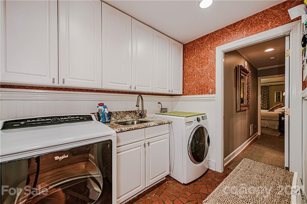 2220 Valencia Terrace Charlotte NC 28226