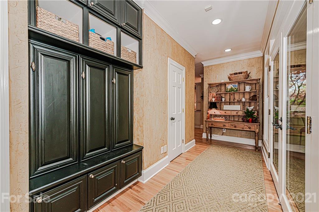 2220 Valencia Terrace Charlotte NC 28226