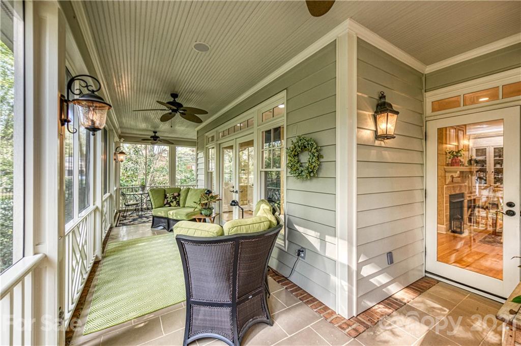 2220 Valencia Terrace Charlotte NC 28226