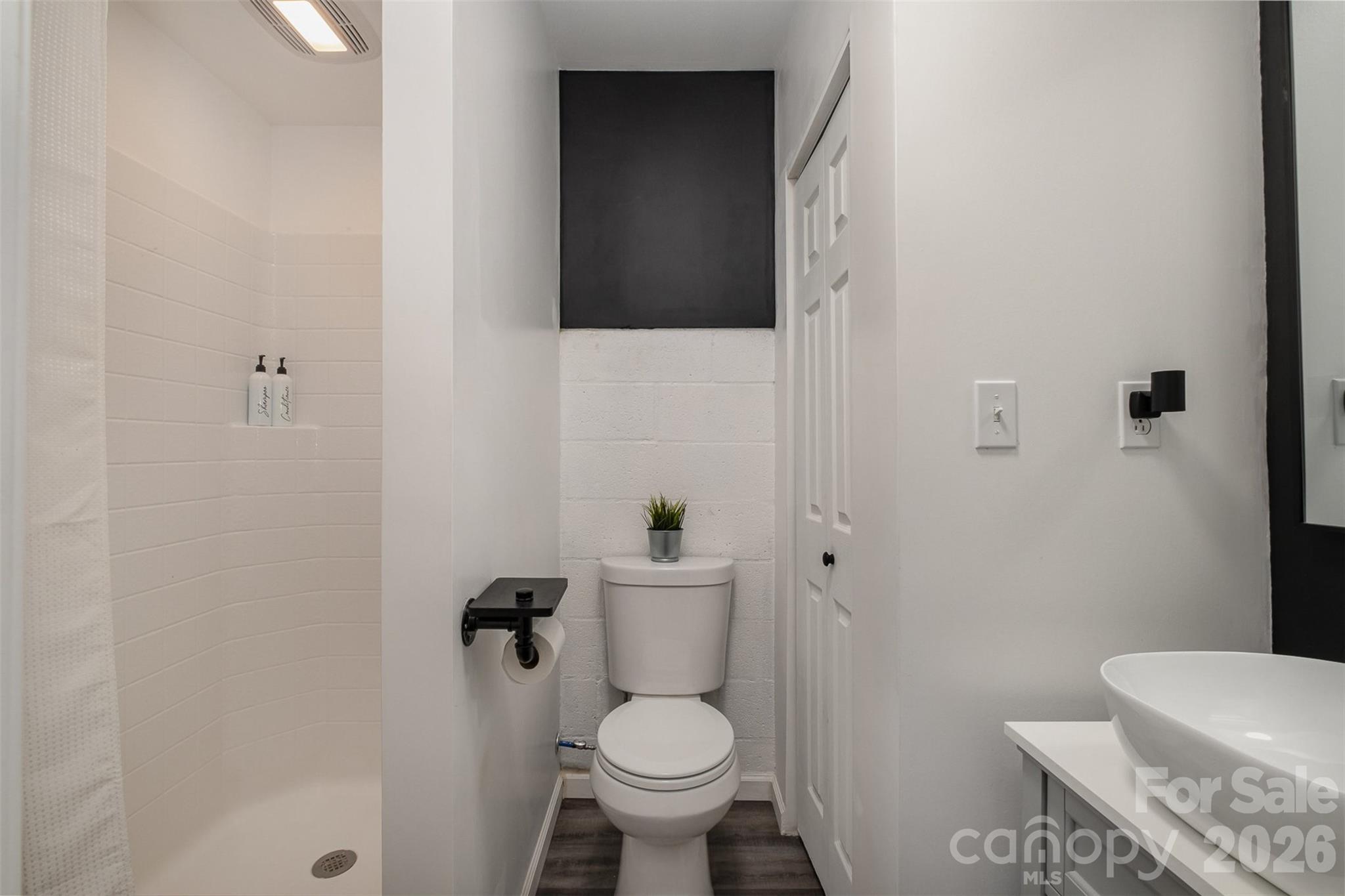 3231 Eastwood Drive Charlotte NC 28205