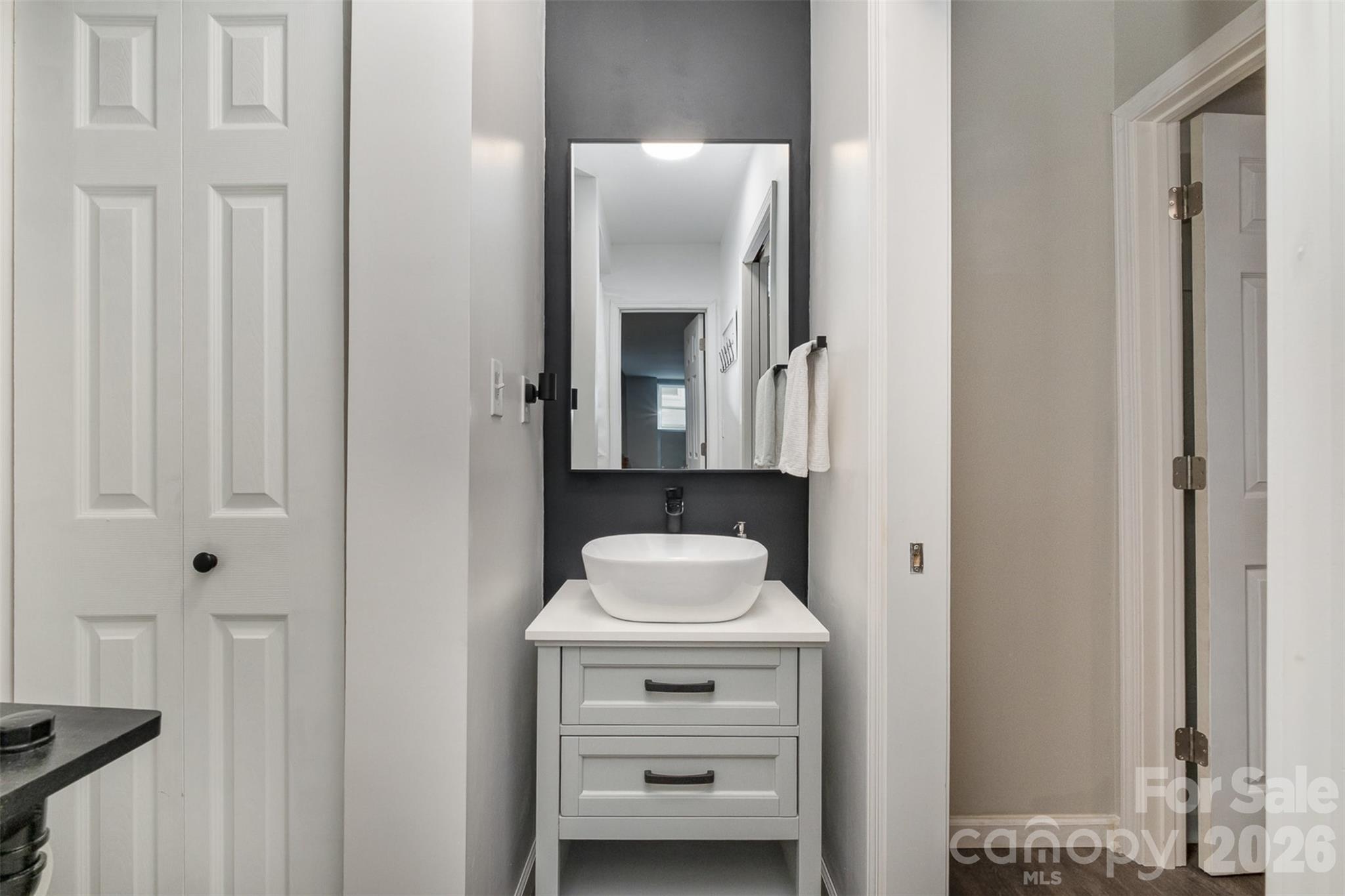 3231 Eastwood Drive Charlotte NC 28205