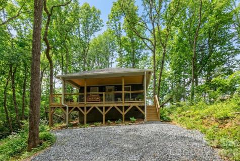 137 E Arbutus Trail Hendersonville NC 28792