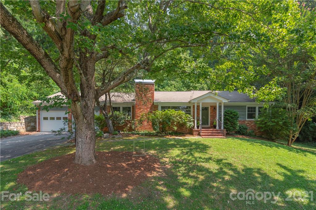 4 Graystone Road Asheville NC 28804