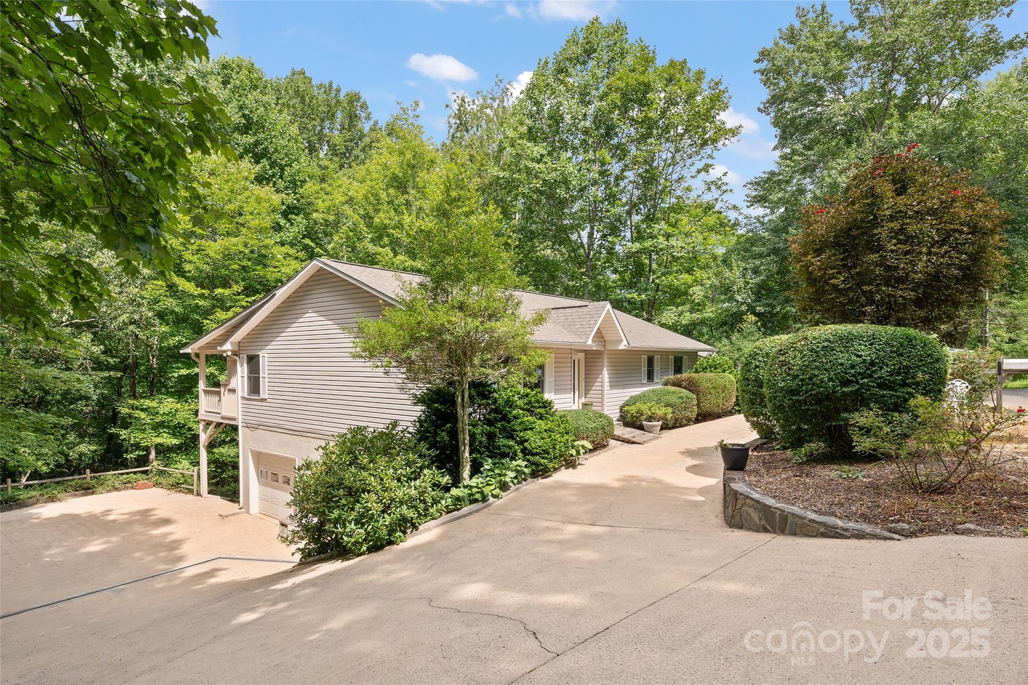 280 Crescent Drive Lake Junaluska NC 28745