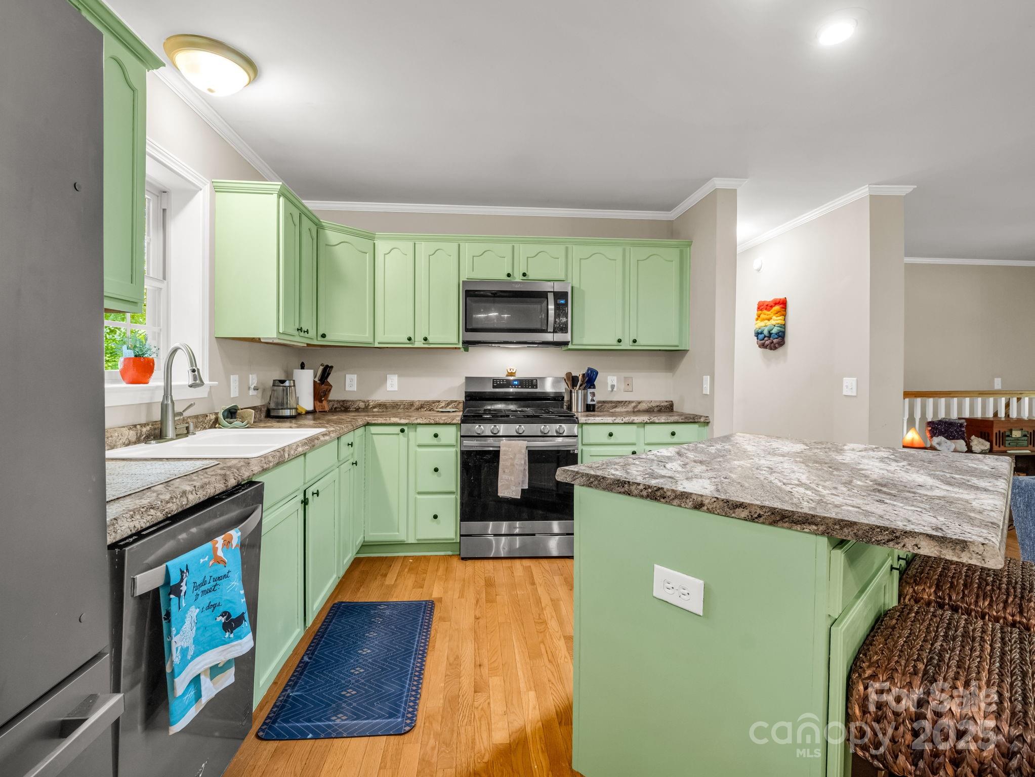 288 Long Ridge Road Old Fort NC 28762