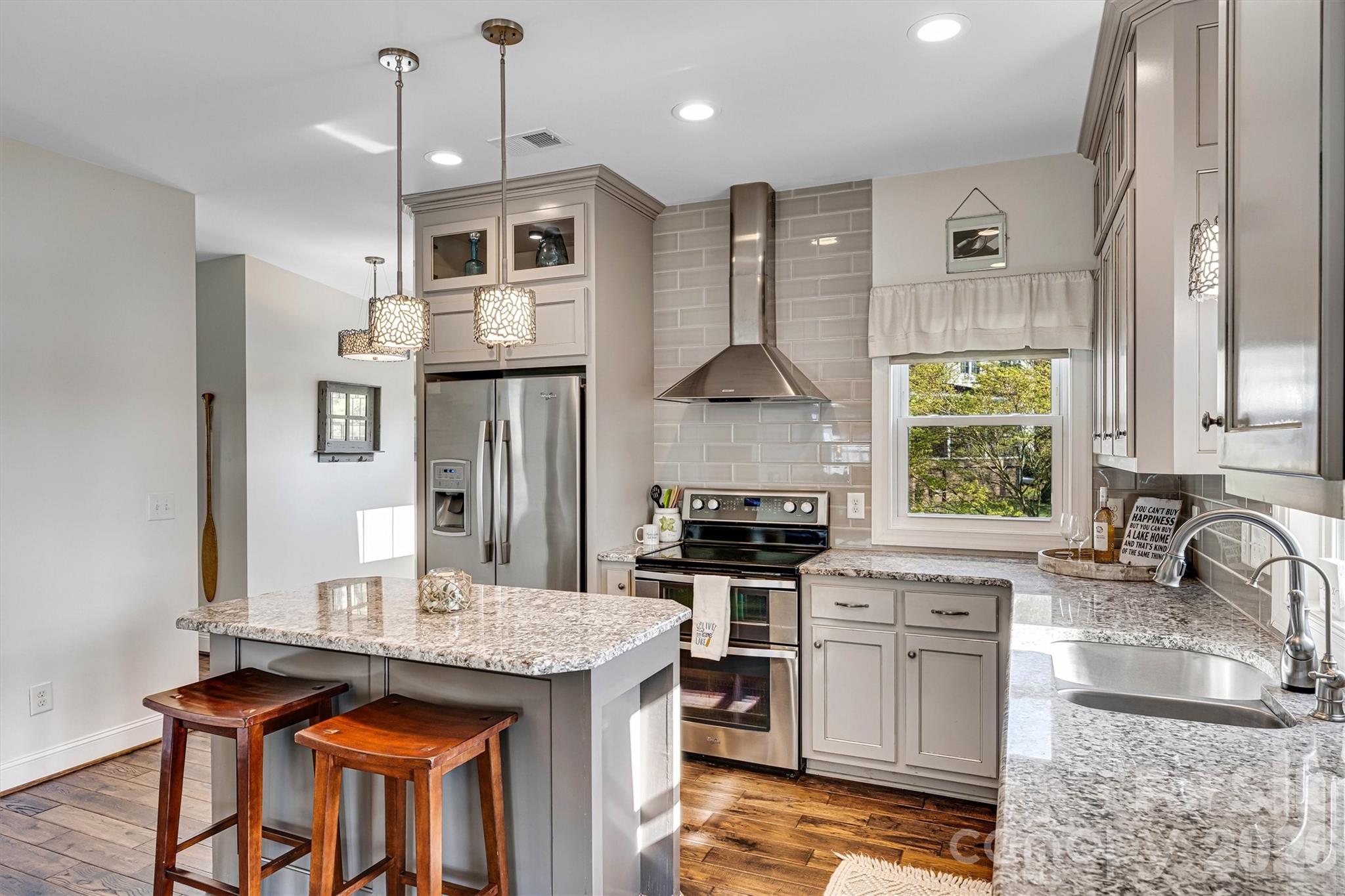 6511 Songbird Lane Denver NC 28037