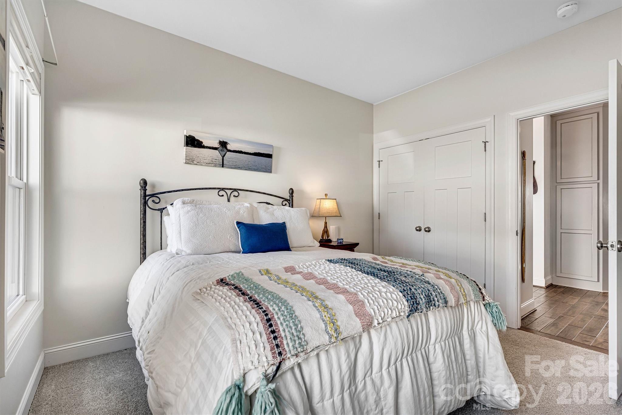 6511 Songbird Lane Denver NC 28037