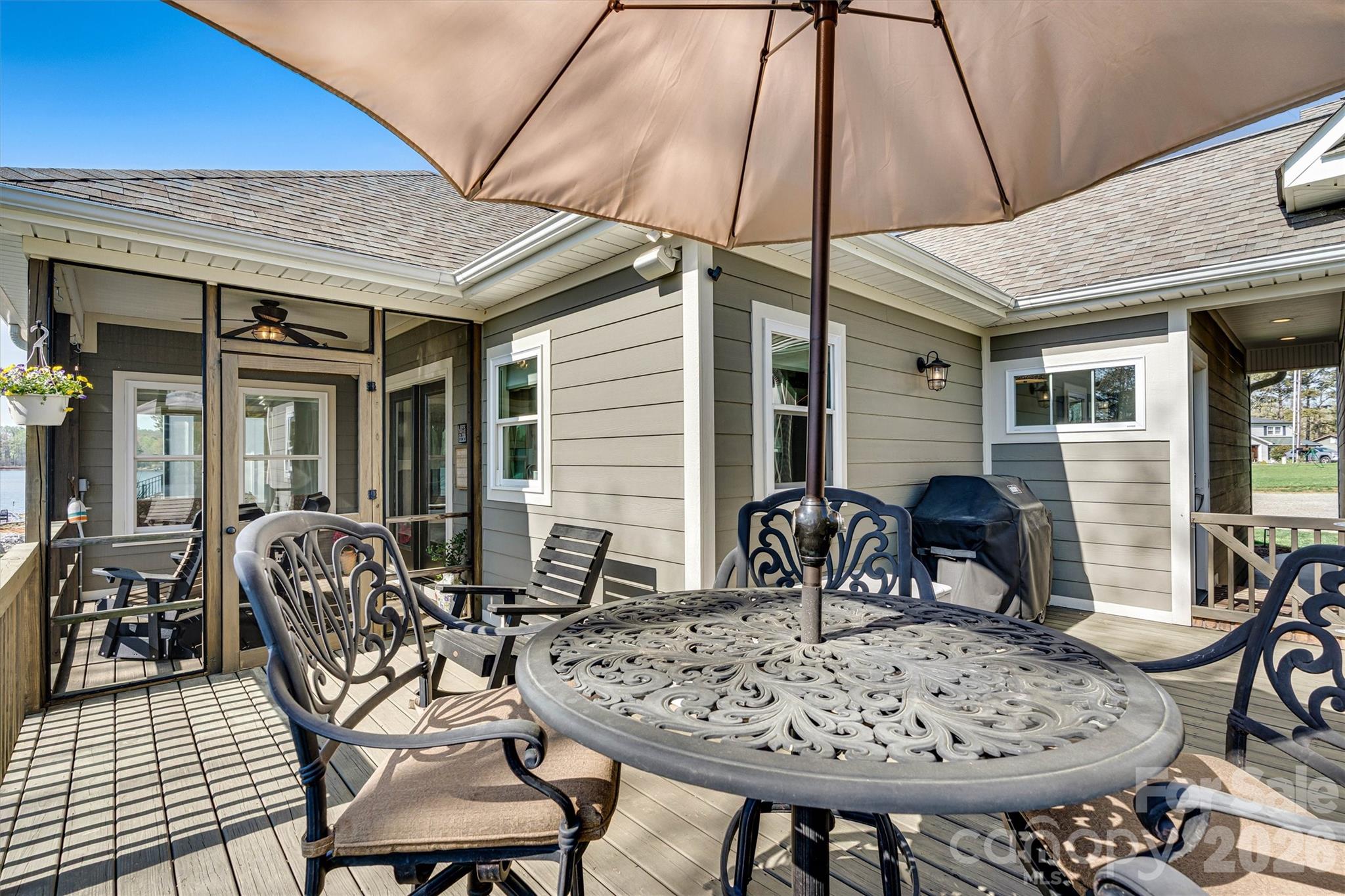 6511 Songbird Lane Denver NC 28037
