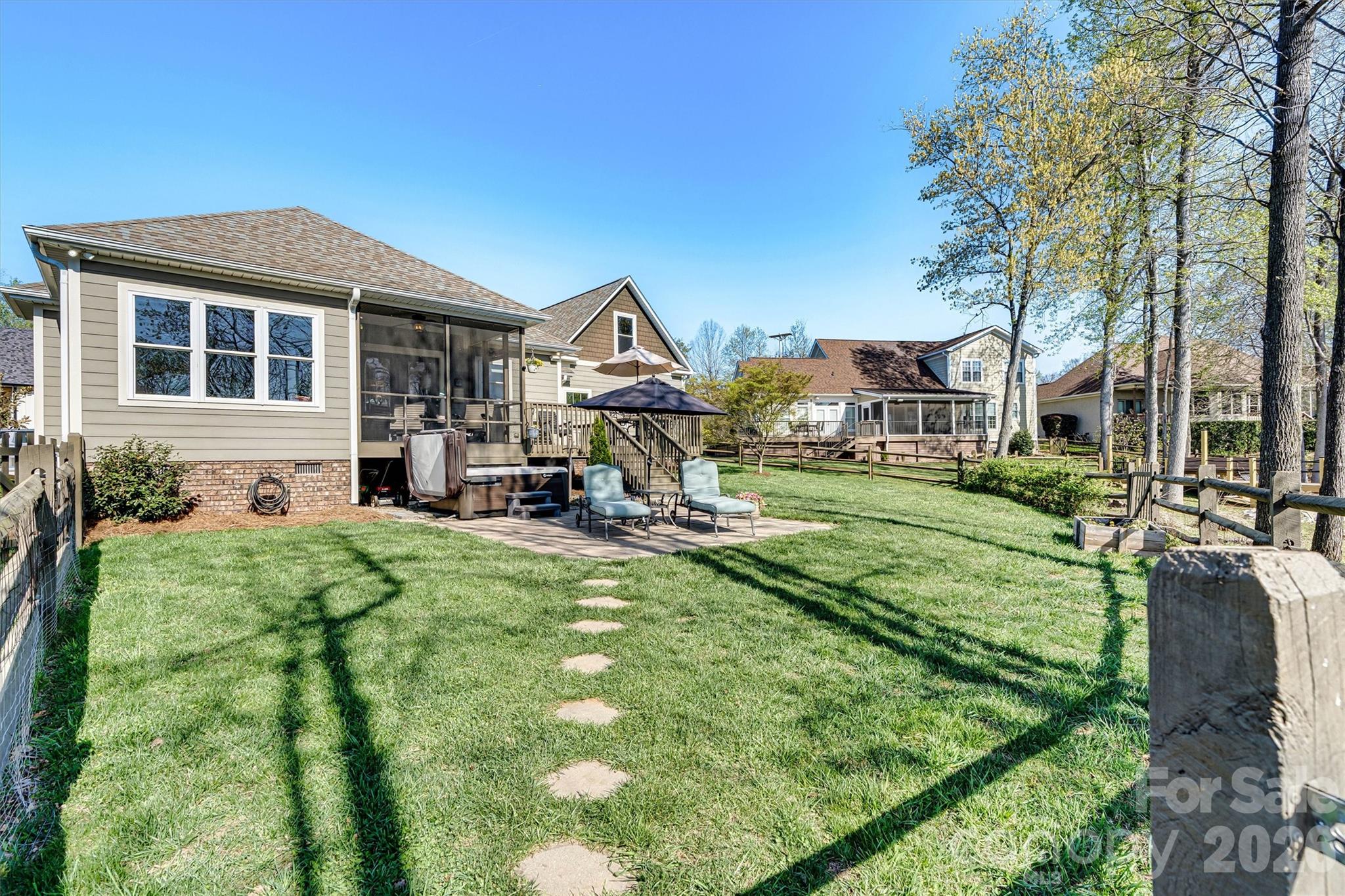 6511 Songbird Lane Denver NC 28037