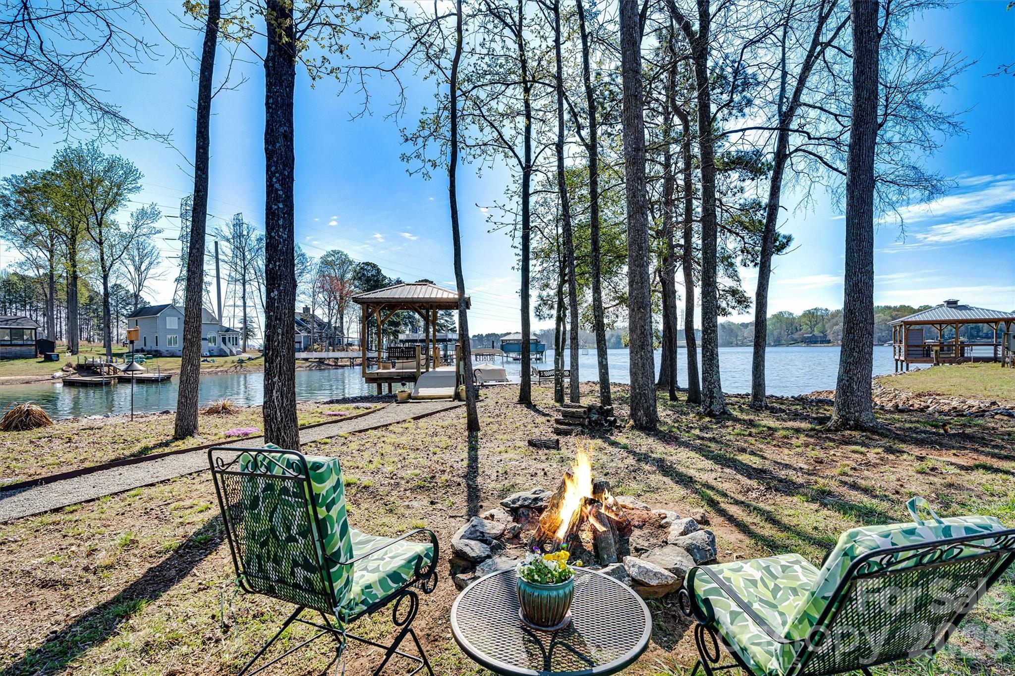 6511 Songbird Lane Denver NC 28037