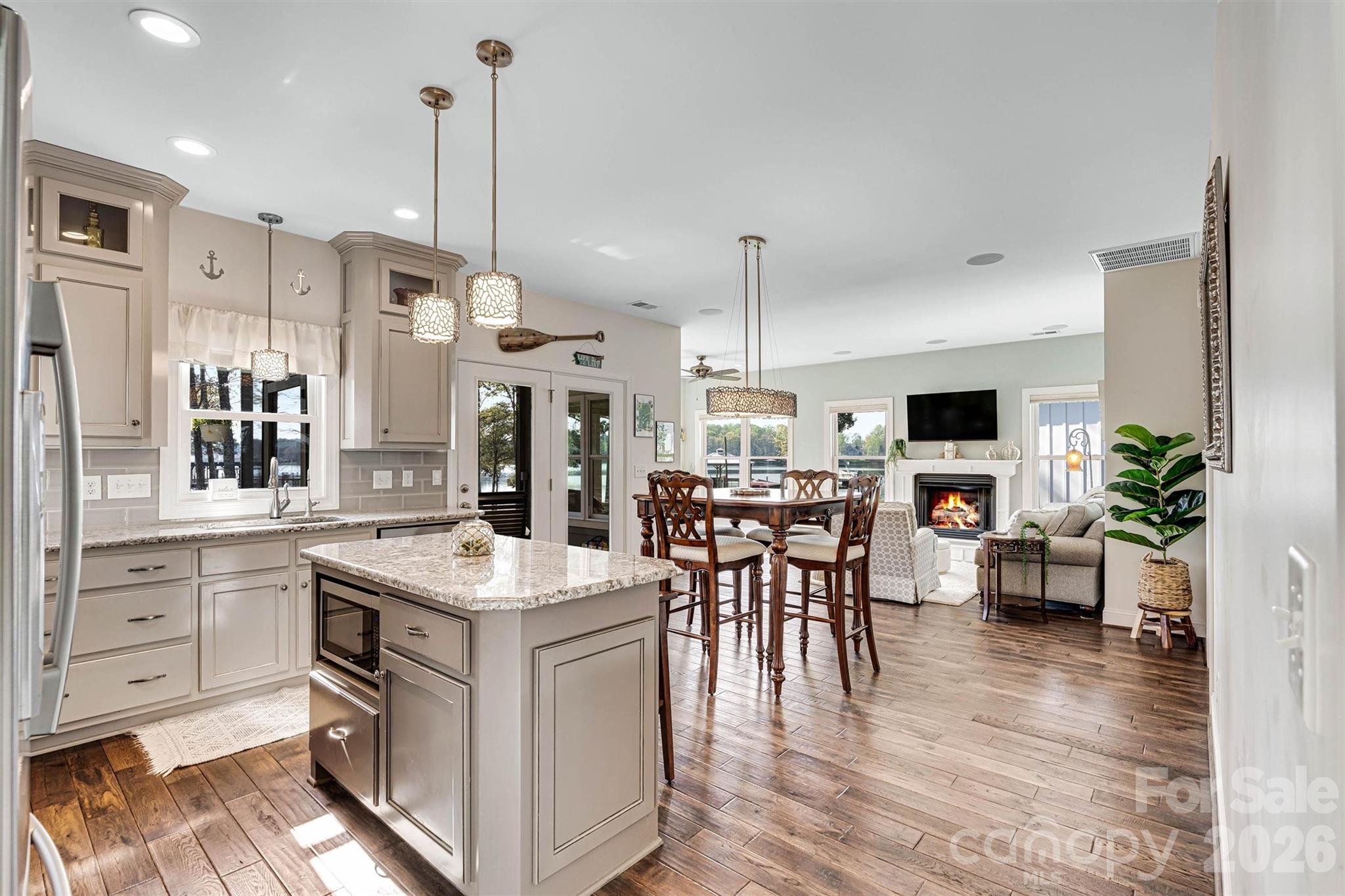 6511 Songbird Lane Denver NC 28037