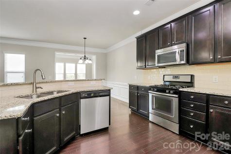 1929 Royal Gorge Avenue Charlotte NC 28210