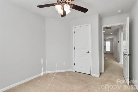 1929 Royal Gorge Avenue Charlotte NC 28210