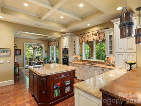 5 Rock Vista Way Arden NC 28704