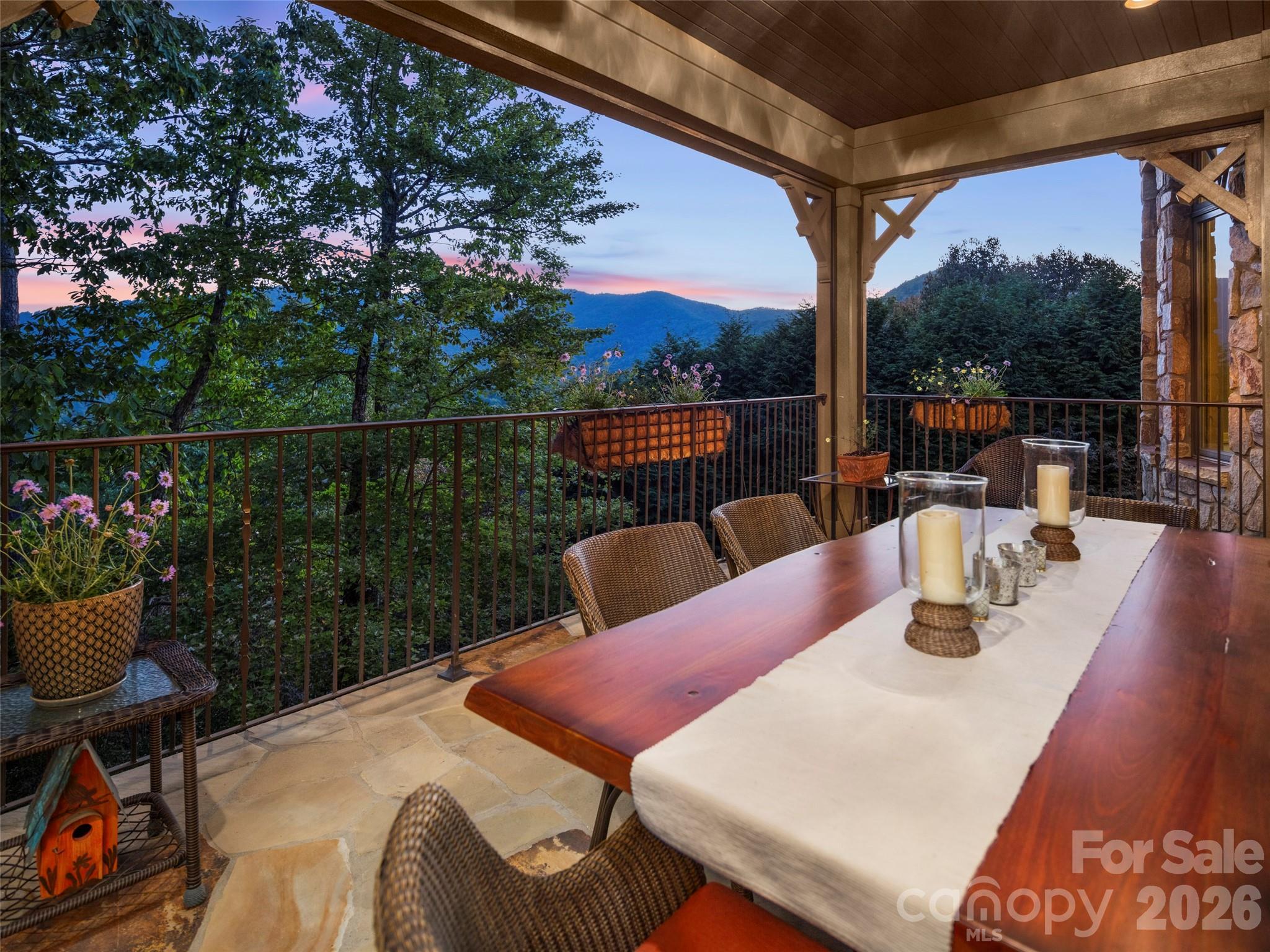 5 Rock Vista Way Arden NC 28704