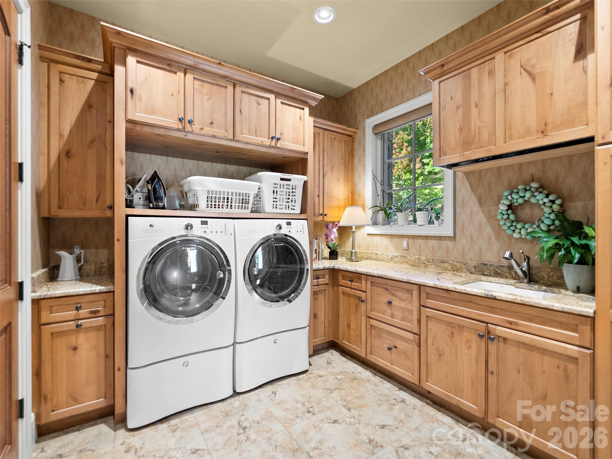 5 Rock Vista Way Arden NC 28704