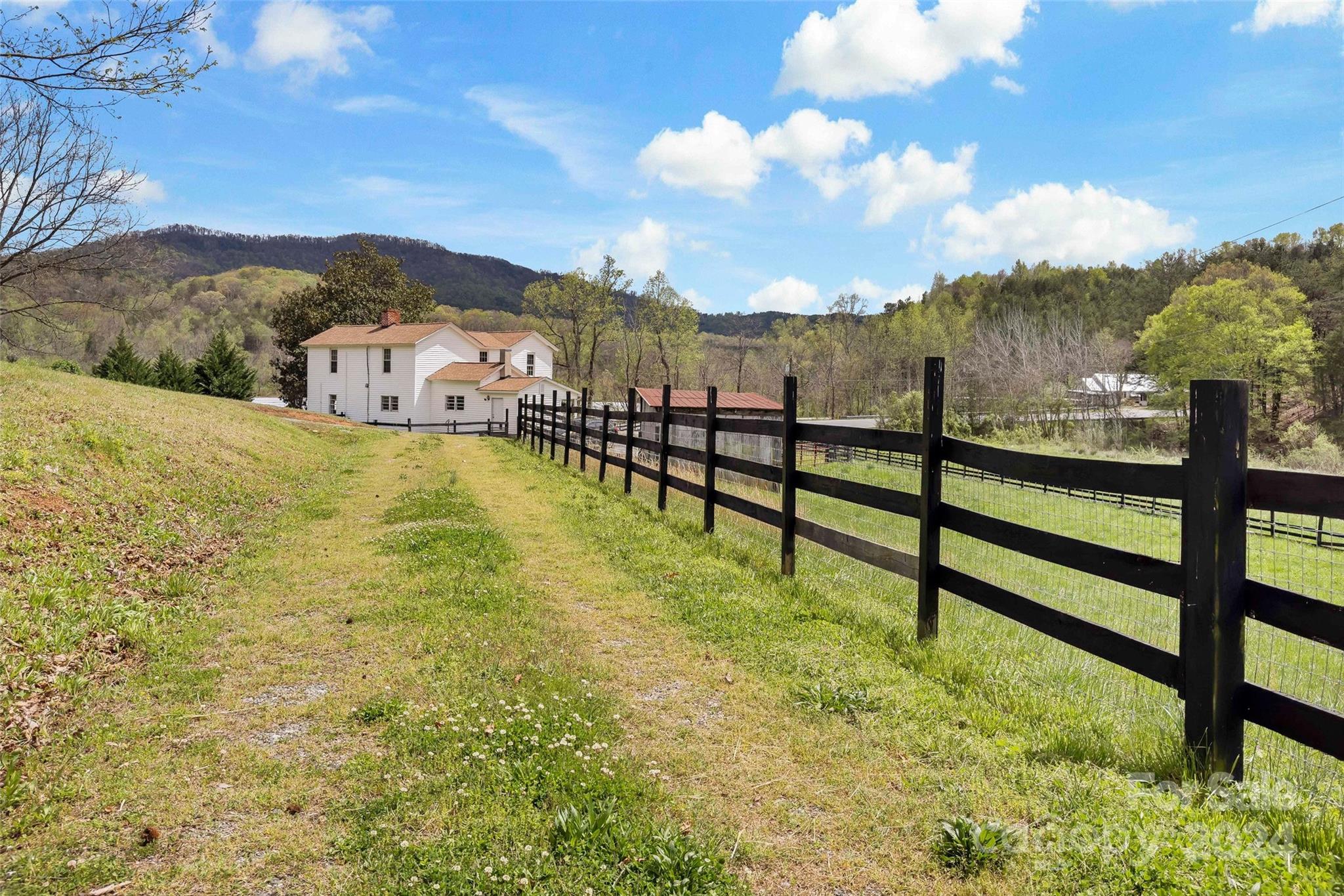 5635 Us 64 Highway Union Mills NC 28167