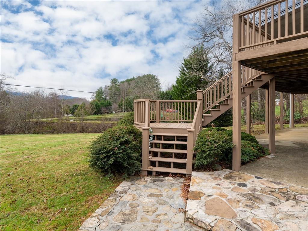 84 Dillingham Circle Asheville NC 28805